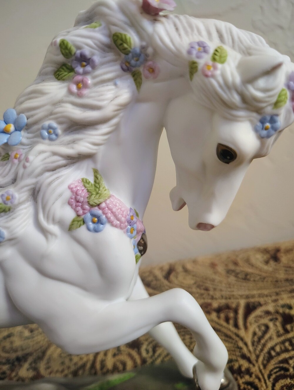 1989 Princeton  Gallery LOVE'S DELIGHT PORCELAIN UNICORN With Box
